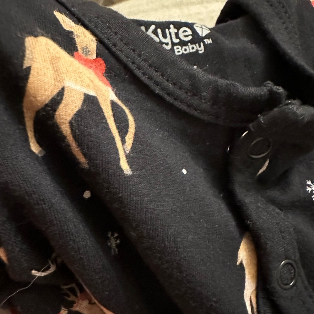 Kyte Baby Midnight Deer Snap Romper - Picture 2 of 2